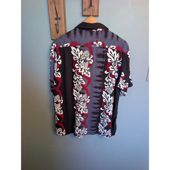 Vintage Black and Red Aloha Shirt: Mens Hawaiian Shirt Size XL - Picture 2 of 10